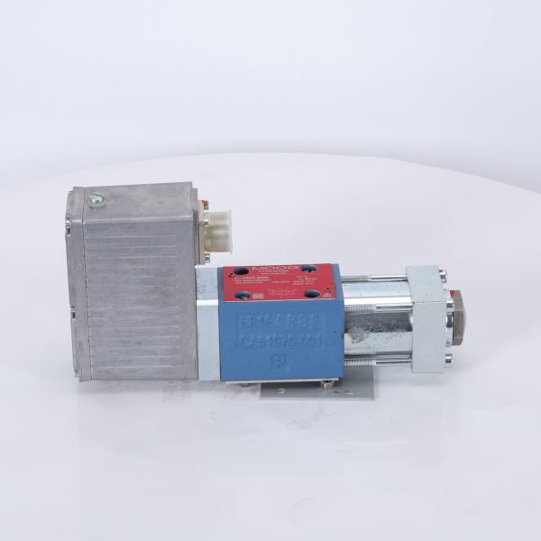 Moog D633-308B Hydraulic Servo Valve