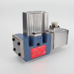 Moog D661-4651 High-Frequency Response Valve