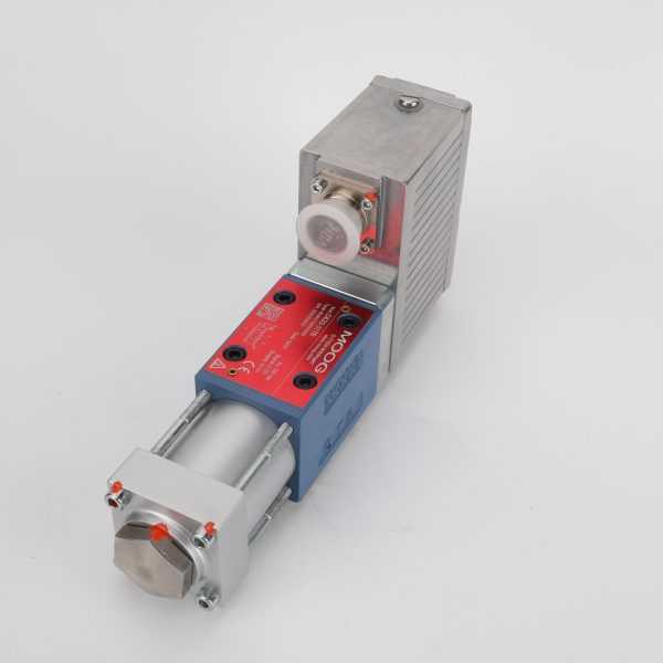 Moog D633-317B Hydraulic Servo Valve