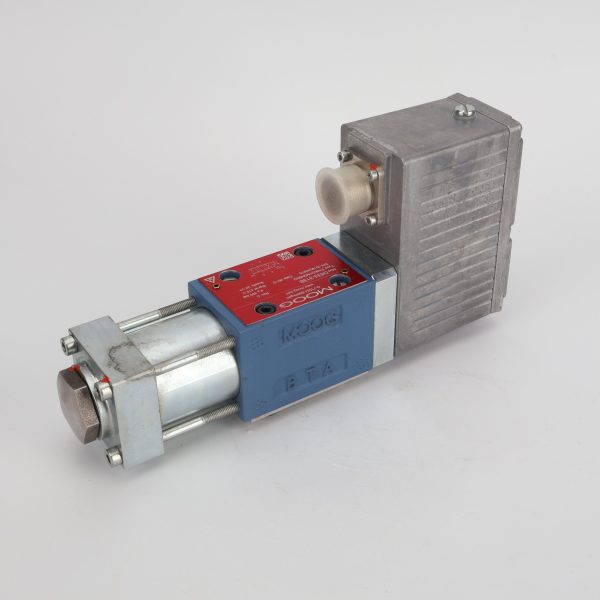 Moog Hydraulic Servo Valve D633-313B