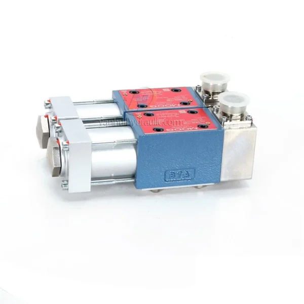 MOOG Hydraulic Valve D633-178B